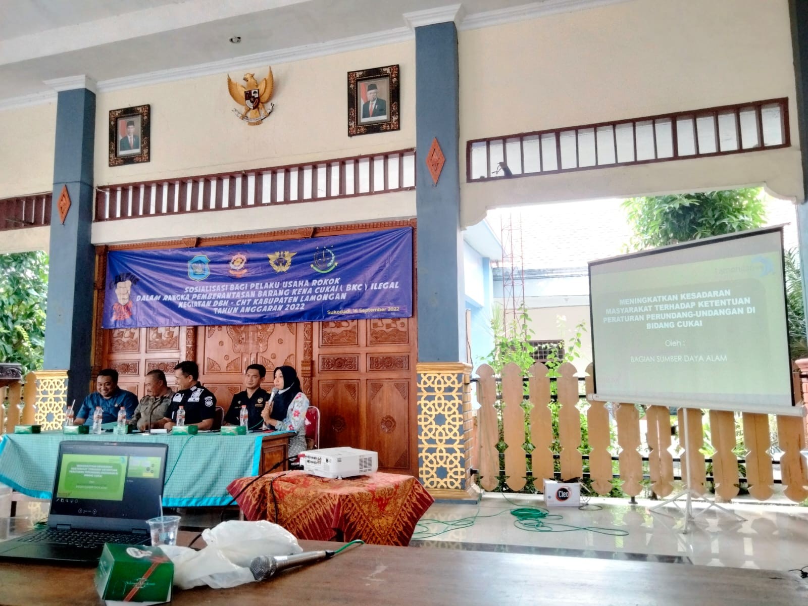 Sosialisasi Bagi Pelaku Usaha Rokok dalam Rangka Pemberantasan BKC ilegal Kegiatan DBH CHT di Kecamatan Turi & Kecamatan Sukodadi. 9/9